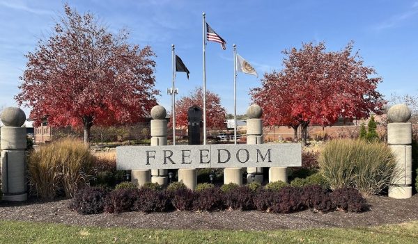 CITY OF WOOD DALE VETERANS MEMORIAL ENTRANCE STONE