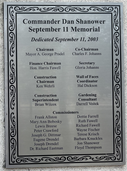 COMMANDER DAN SHANOWER SEPTEMBER 11, 2001 MEMORIAL PLAQUE D