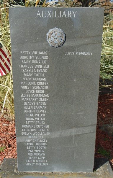 HALLSTEAD GREAT BEND POST 357 FREEDOM MEMORIAL PARK STONE C