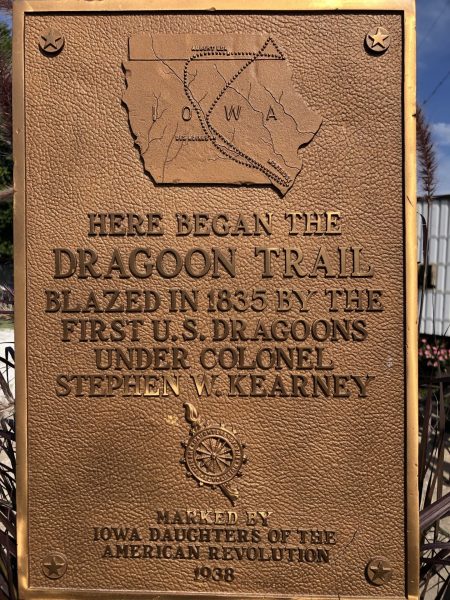 HERE BEGAN THE DRAGOON TRAIL MEMORIAL PLAQUE