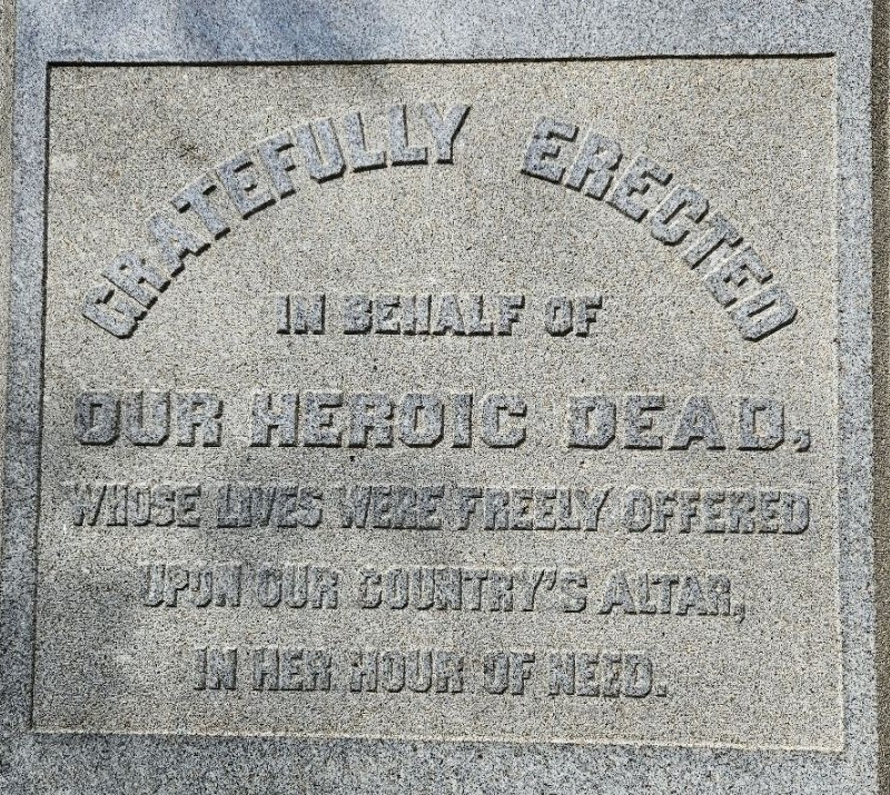 IN GRATEFUL REMEMBRANCE CIVIL WAR MEMORIAL STONE B
