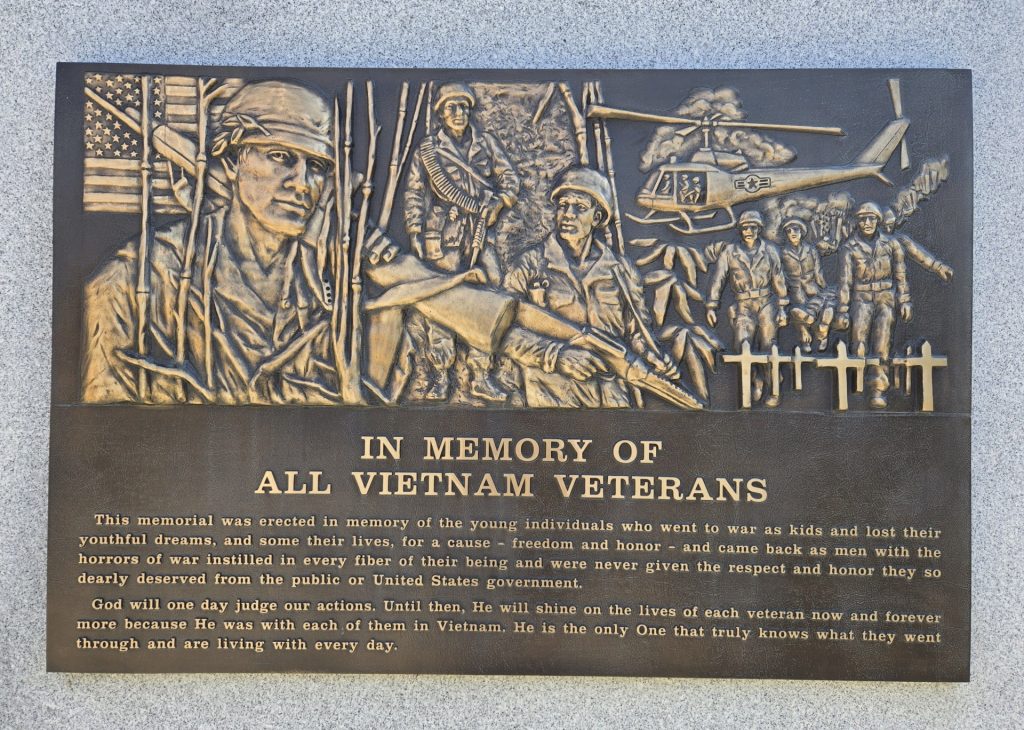IN MEMORY OF ALL BRIDGEVILLE VETERANS WAR MEMORIAL PLAQUE C