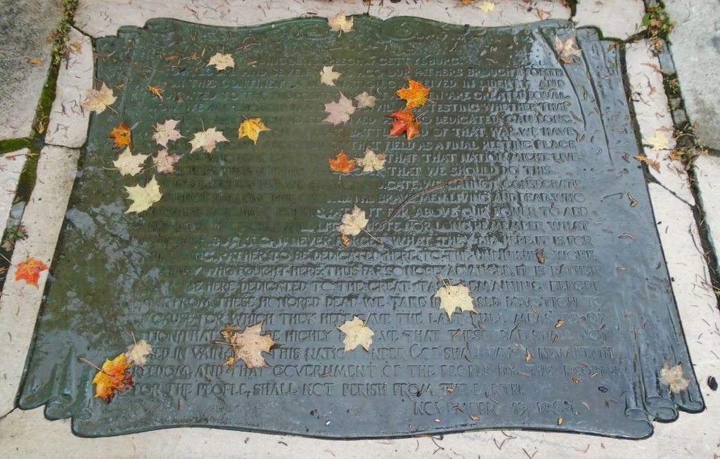 IN MEMORY OF THE SOLDIERS AND SAILORS OF OTSECO COUNTY WAR MEMORIAL PLAQUE