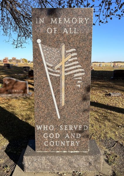 LAC QUI PARLE CEMETERY VETERANS MEMORIAL