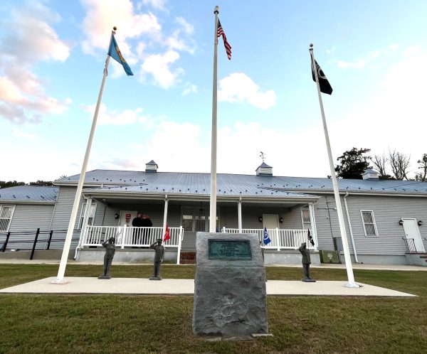 LAUREL SUPREME SACRIFICE VETERANS MEMORIAL