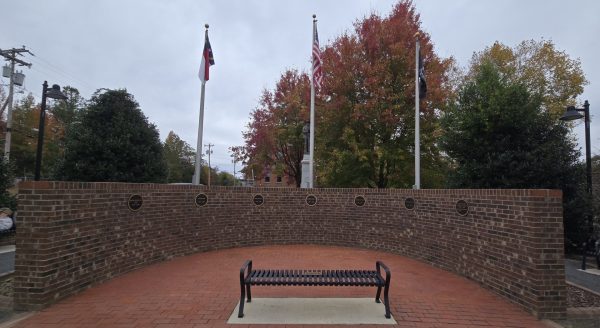 LIBERTY GARDENS VETERANS MEMORIAL WALL