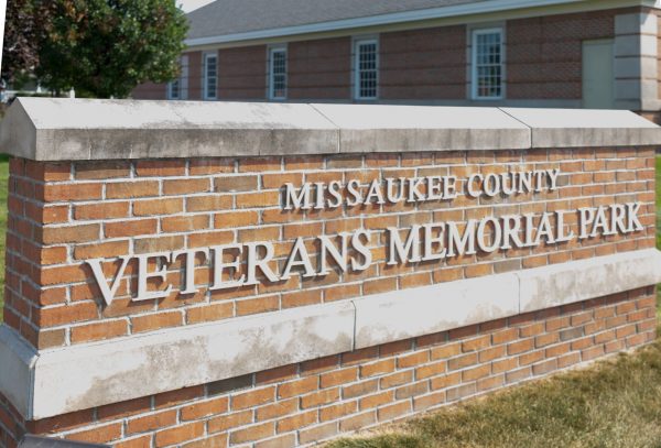 MISSAUKEE COUNTY VETERANS MEMORIAL PARK ENTRANCE STONE