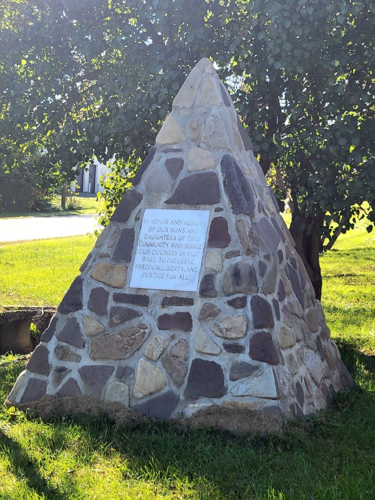 MCGAHEYSVILLE WAR VETERANS MEMORIAL