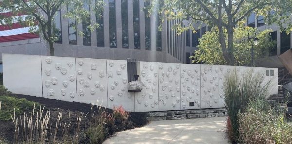 NAPERVILLE WALL OF FACES SEPTEMBER 11, 2001 MEMORIAL