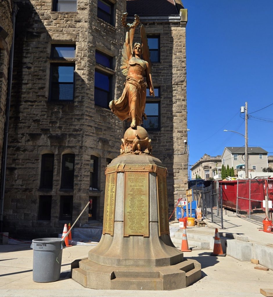 PEOPLE OF BRADDOCK “WINGED VICTORY” WORLD WAR MEMORIAL