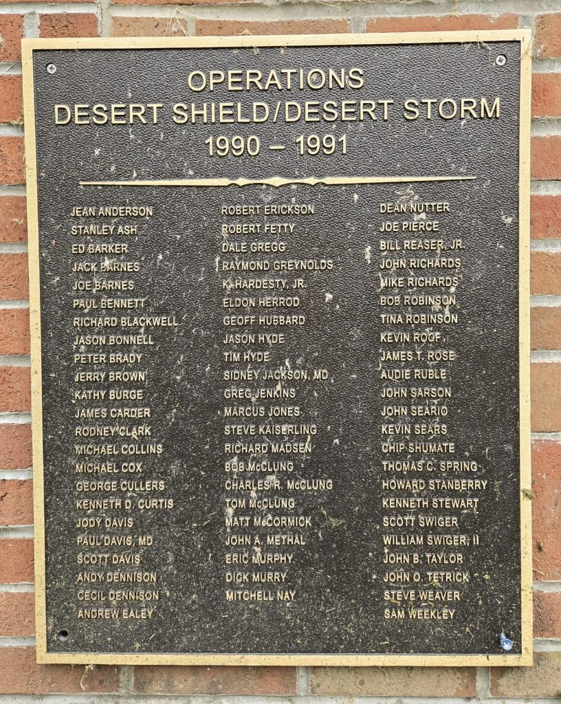 SALEM WAR VETERANS MEMORIAL PLAQUE D