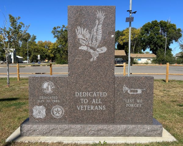 SISSETON DEDICATED TO ALL VETERANS MEMORIAL FRONT