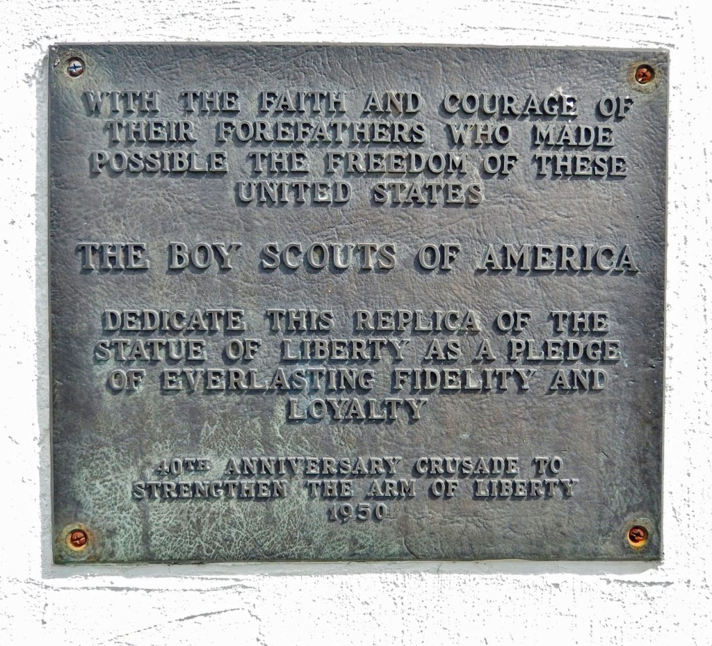 TAHLEQUAH REPLICA OF THE STATUE OF LIBERTY MEMORIAL PLAQUE