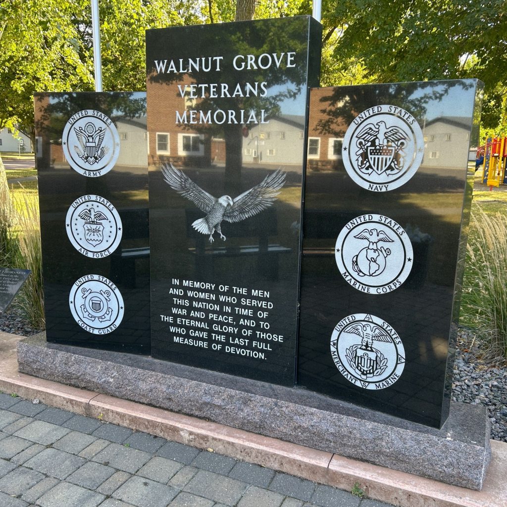 WALNUT GROVE VETERANS MEMORIAL