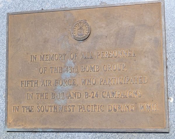 43RD BOMB GROUP MEMORIAL PLAQUE