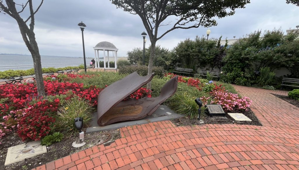 9/11 TRIBUTE PARK MEMORIAL