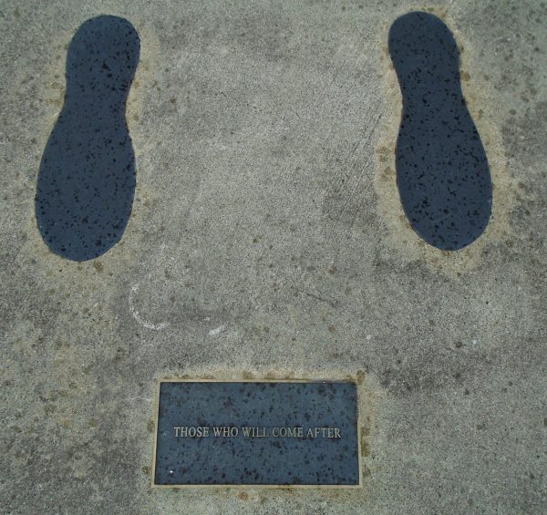 AIRMEN’S MONUMENT PLAQUE E