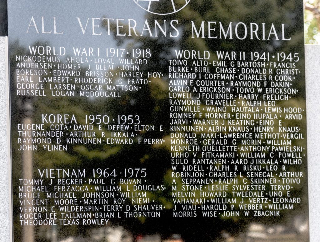 ALGER COUNTY ALL VETERANS MEMORIAL CLOSE-UP