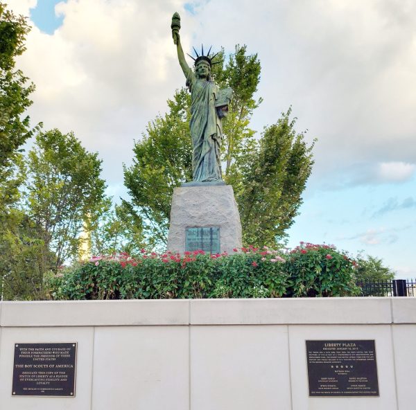ATLANTA STATUE OF LIBERTY REPLICA MEMORIAL