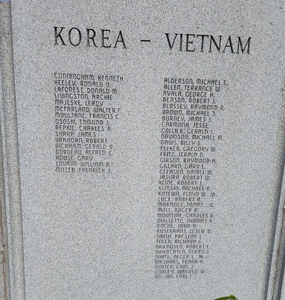 BAY COUNTY VETERANS SUPREME SACRIFICE WAR MEMORIAL STONE D