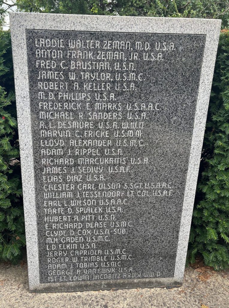 CHAPEL HILL GARDENS WEST CEMETERY VETERANS MEMORIAL STONE B