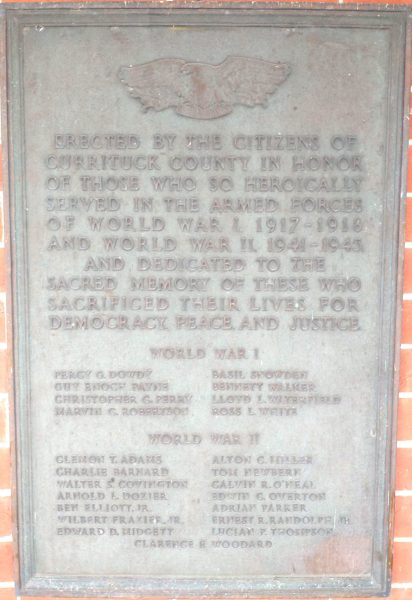 CITIZENS OF CURRITUCK COUNTY WORLD WARS MEMORIAL PLAQUE
