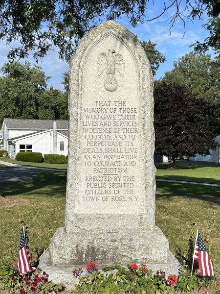 CITIZENS OF THE TOWN OF ROSE SUPREME SACRIFICE MEMORIAL FRONT