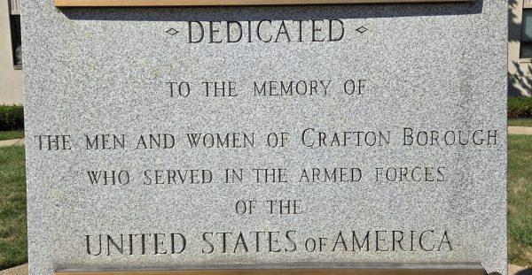 CRAFTON BOROUGH ARMED FORCES WAR MEMORIAL STONE