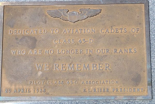 DEDICATED TO AVIATION CADETS CLASS 43-D MEMORIAL PLAQUE