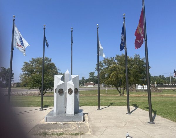 EAST SAINT LOUIS ARMED FORCES WAR MEMORIAL