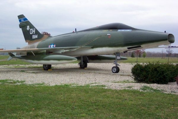 F-100 “SUPER SABRE” MEMORIAL AIRCRAFT