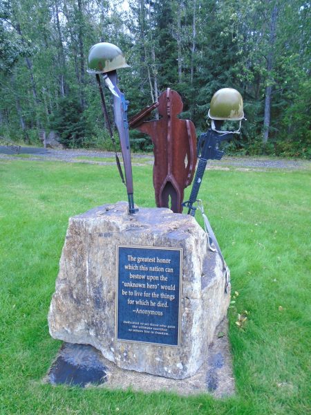 HERITAGE PARK ULTIMATE SACRIFICE WAR VETERANS MEMORIAL
