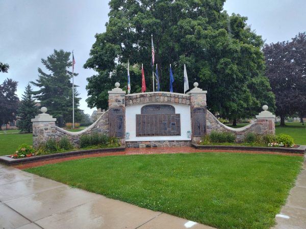 INGHAM COUNTY SUPREME SACRIFICE MEMORIAL