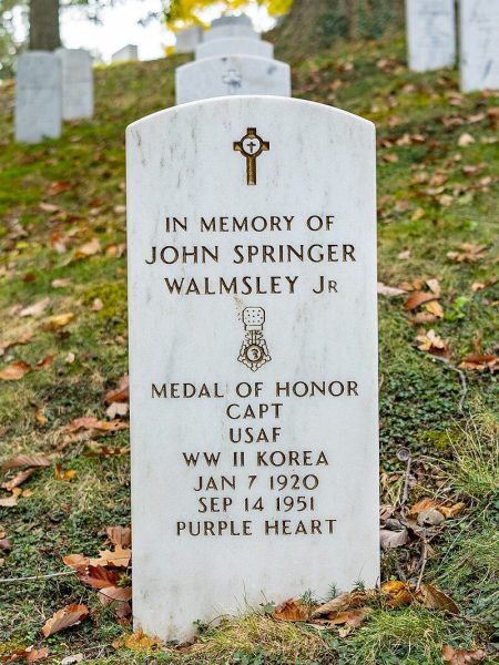JOHN SPRINGER WALMSLEY JR MEDAL OF HONOR WAR MEMORIAL GRAVESTONE