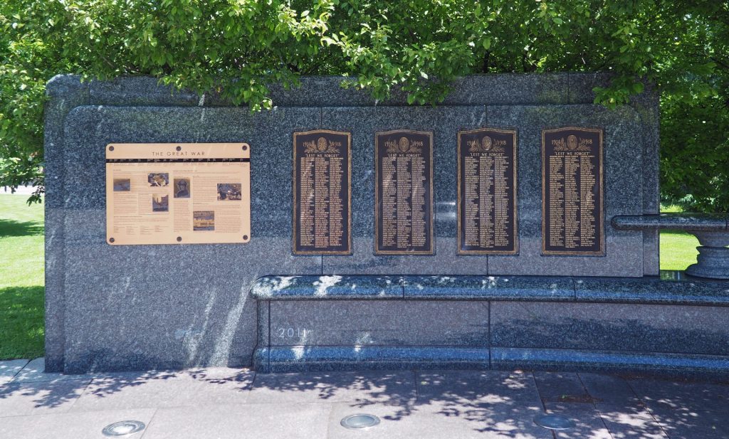 “LEST WE FORGET” THE GREAT WAR MEMORIAL