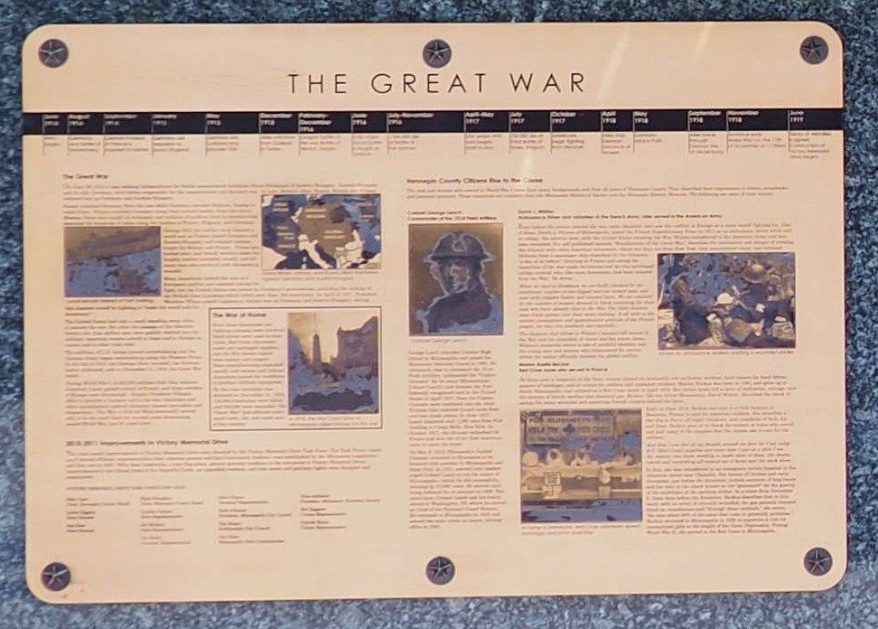“LEST WE FORGET” THE GREAT WAR MEMORIAL PLAQUE E