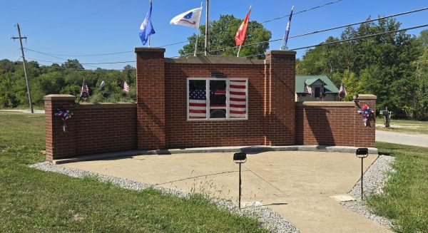 MILITARY HONOR ROLL MEMORIAL