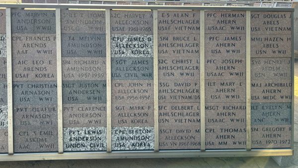 MINNEOTA-GHENT-TAUNTON-VETERAN’S MEMORIAL BRICKS SECTION B