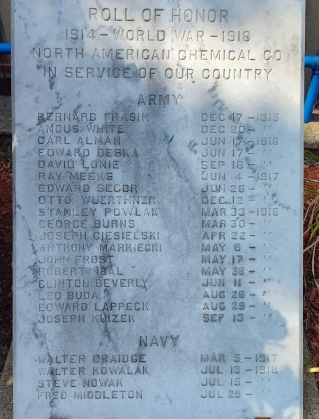 NORTH AMERICAN CHEMICAL CO WORLD WAR HONOR ROLL MEMORIAL STONE