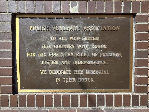 POLISH VETERANS ASSOCIATION VETERANS MEMORIAL PLAQUE