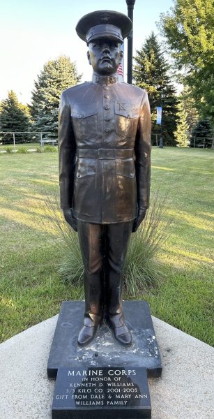 REFLECTIONS MEMORIAL PARK STATUE C