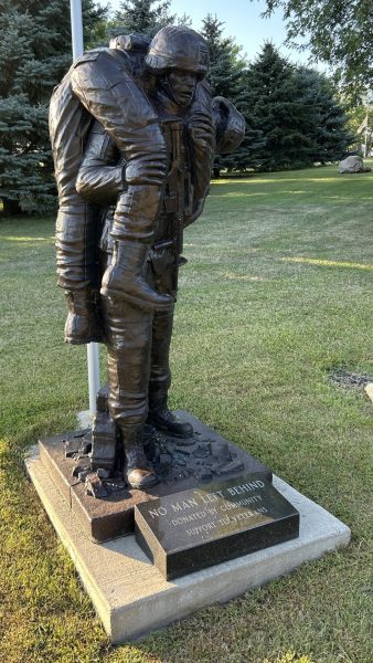 REFLECTIONS MEMORIAL PARK STATUE I
