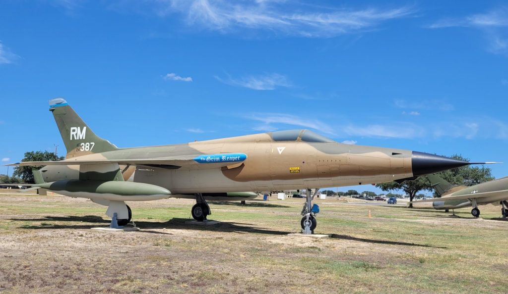 REPUBLIC JF-105B “THUNDERCHIEF” MEMORIAL AIRCRAFT