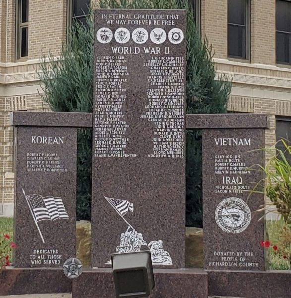 RICHARDSON COUNTY WAR VETERANS MEMORIAL