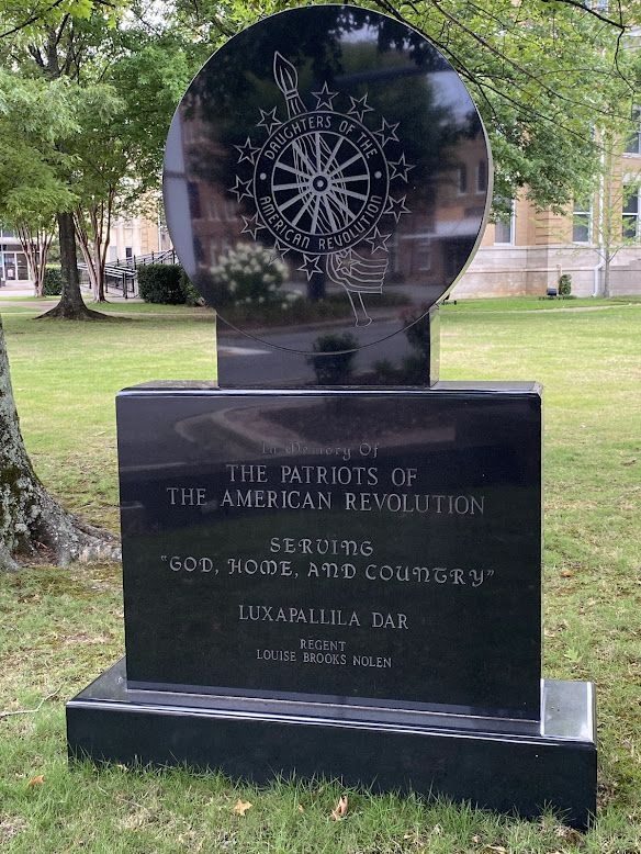 THE PATRIOTS OF THE AMERICAN REVOLUTION WAR MEMORIAL