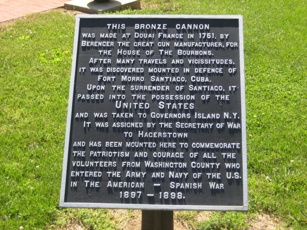 THIS BRONZE CANNON WAR MEMORIAL PLAQUE