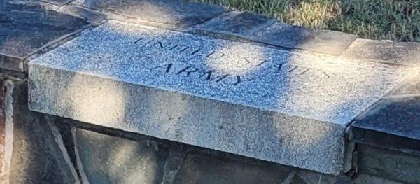 TOM BEAN VETERANS MEMORIAL STONE H