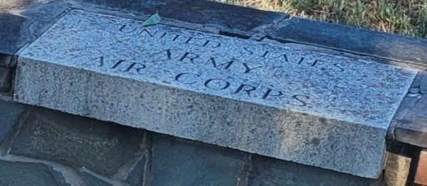 TOM BEAN VETERANS MEMORIAL STONE I