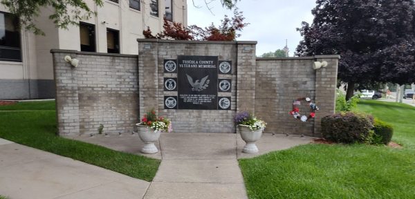 TUSCOLA COUNTY VETERANS MEMORIAL