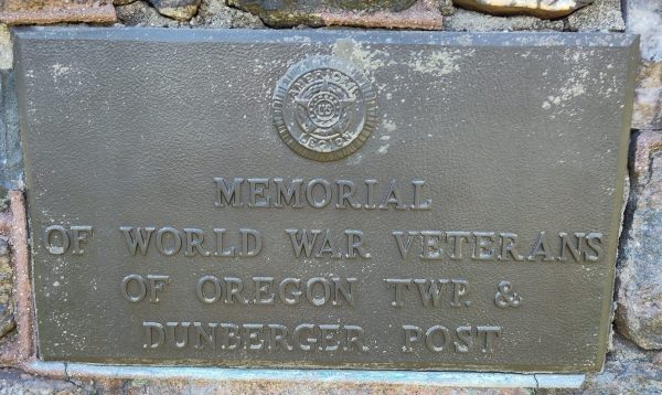 WORLD WAR VETERANS OF OREGON TWP & DUNBERGER POST MEMORIAL PLAQUE